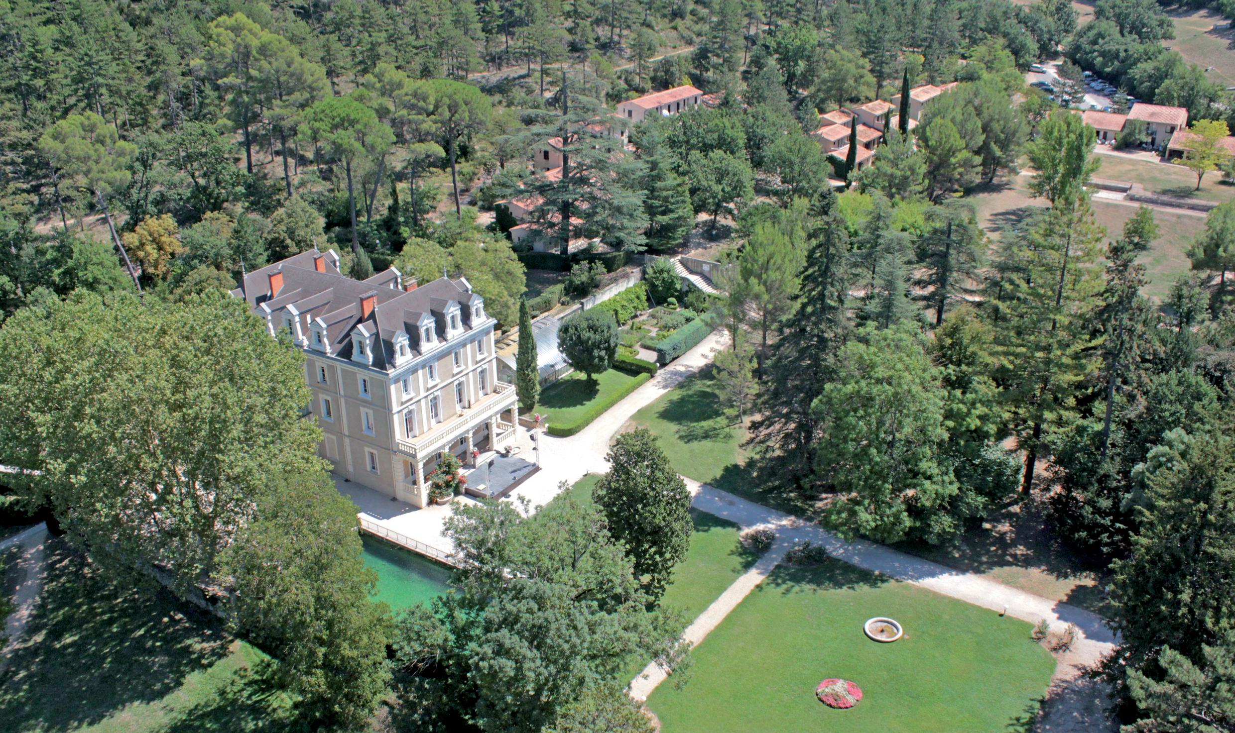 Club Vacances Bleues Domaine De Chateau Laval Gréoux-les-Bains Exterior foto