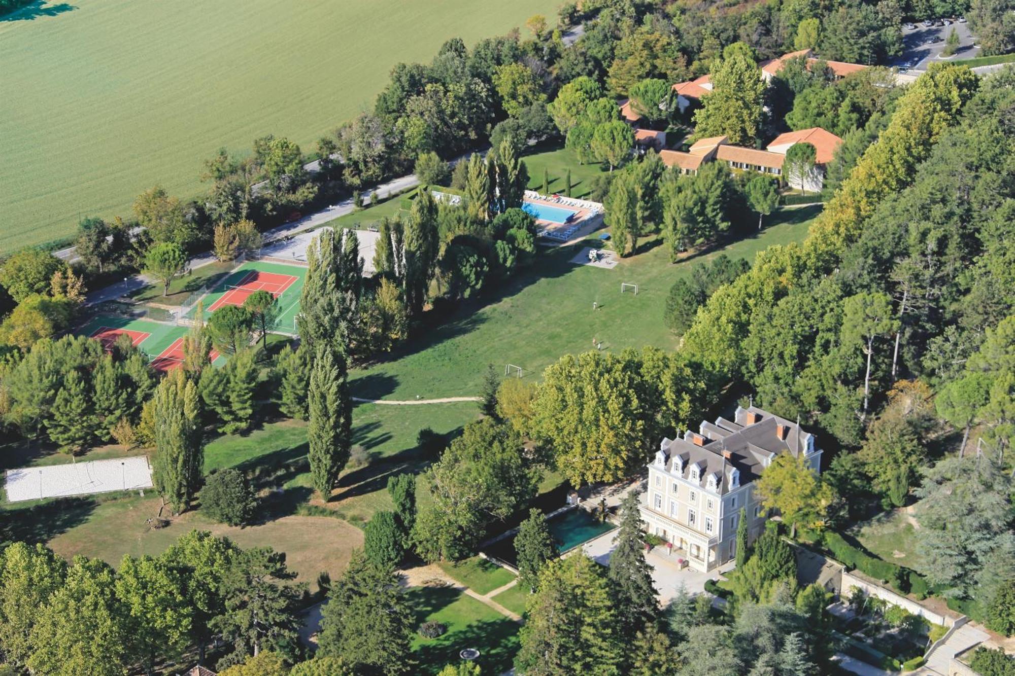 Club Vacances Bleues Domaine De Chateau Laval Gréoux-les-Bains Exterior foto