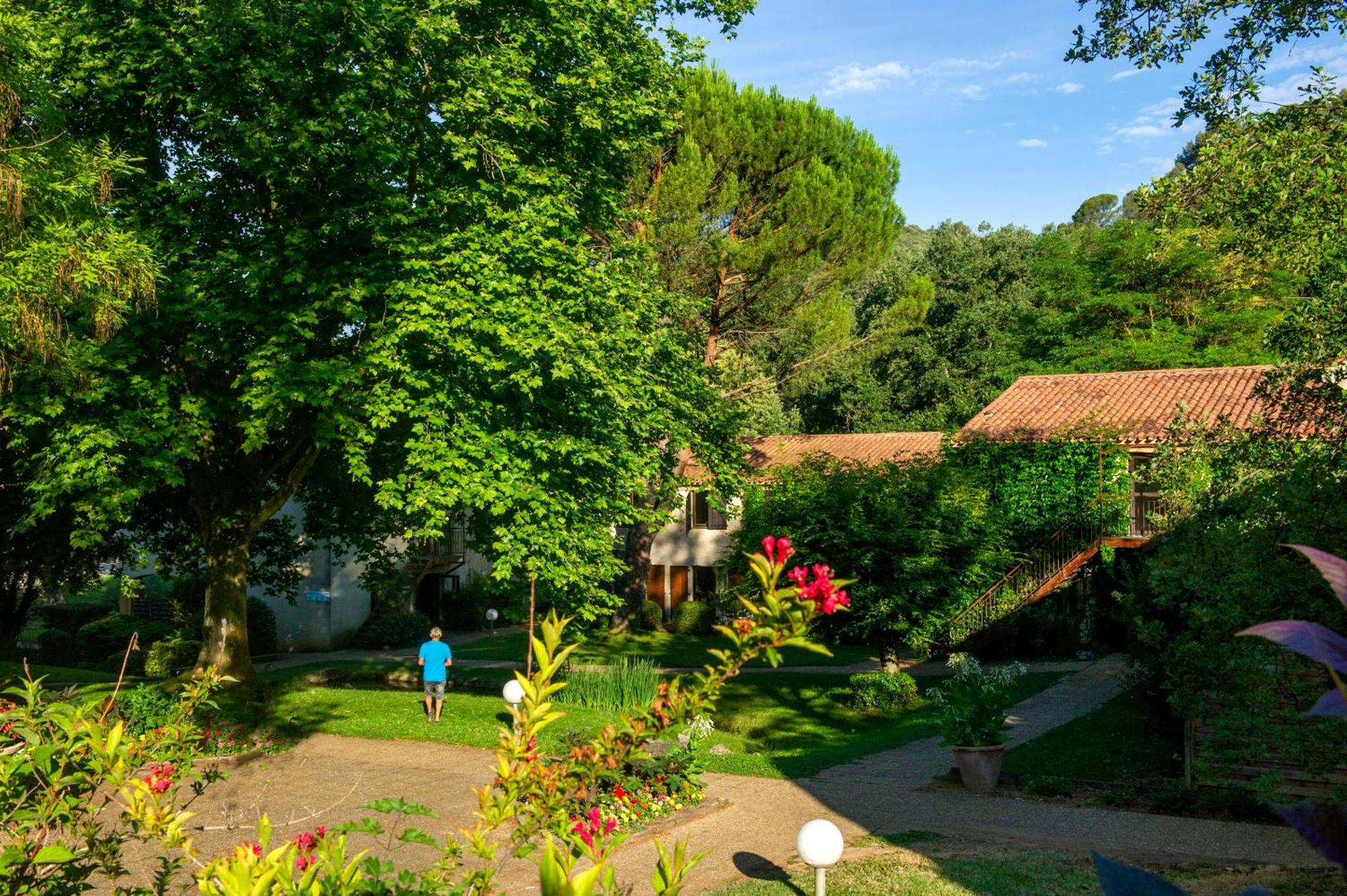 Club Vacances Bleues Domaine De Chateau Laval Gréoux-les-Bains Exterior foto